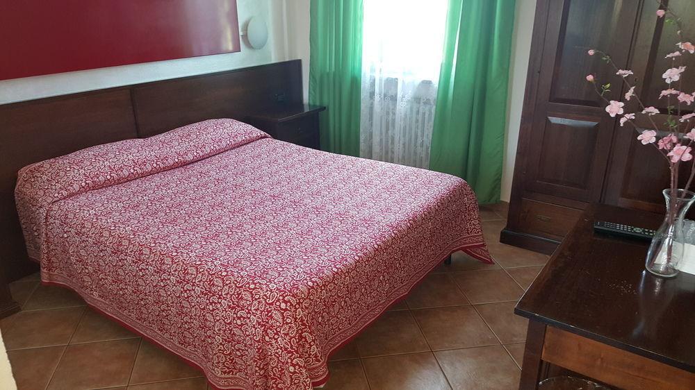 Hotel La Pendola Ozzero المظهر الخارجي الصورة