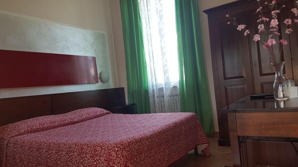 Hotel La Pendola Ozzero المظهر الخارجي الصورة