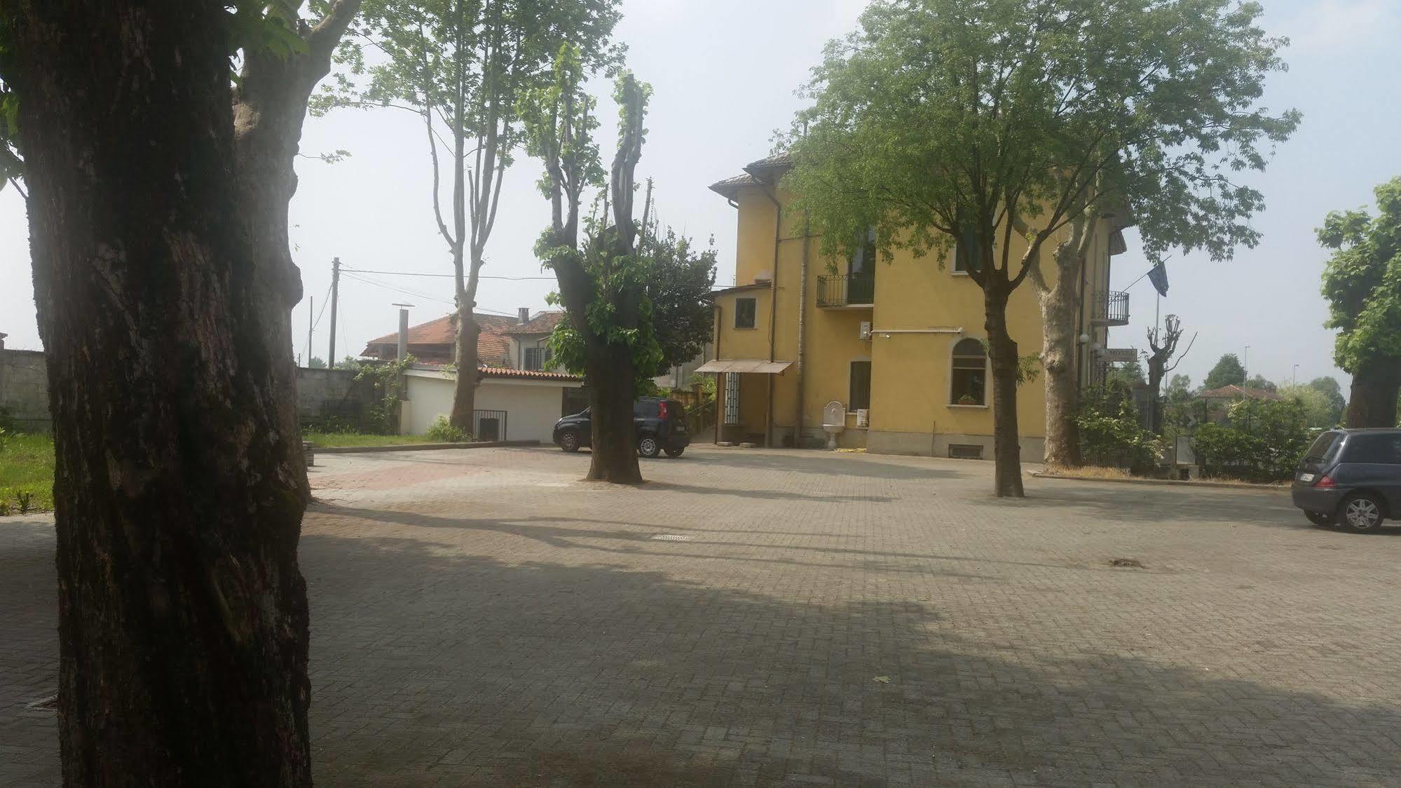 Hotel La Pendola Ozzero المظهر الخارجي الصورة