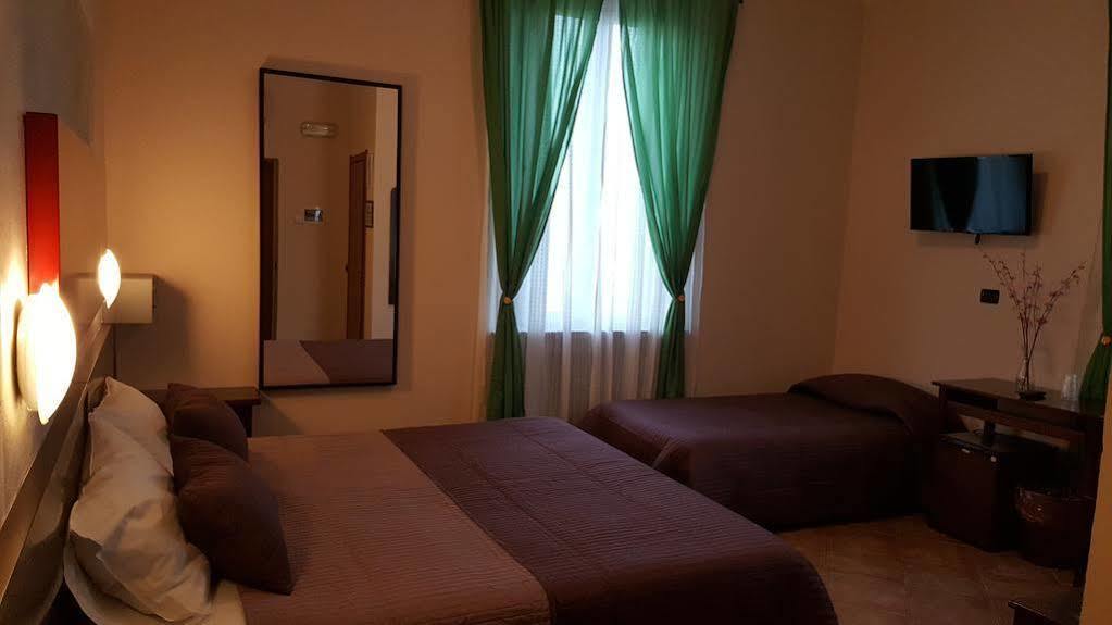 Hotel La Pendola Ozzero المظهر الخارجي الصورة